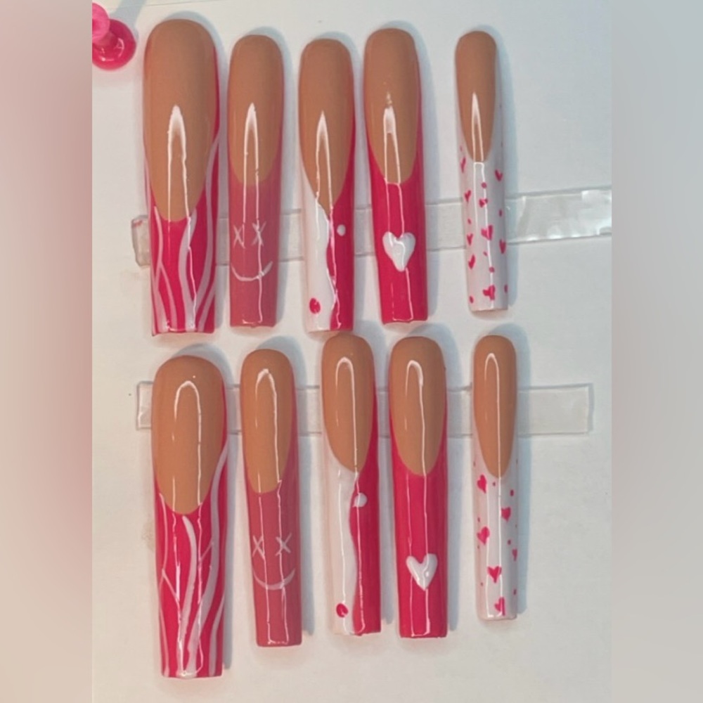 Press on nails
